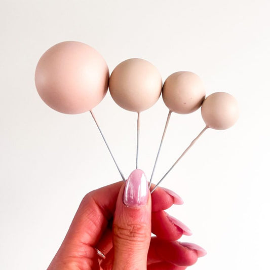 Cake Balls Set of 4 - Nude