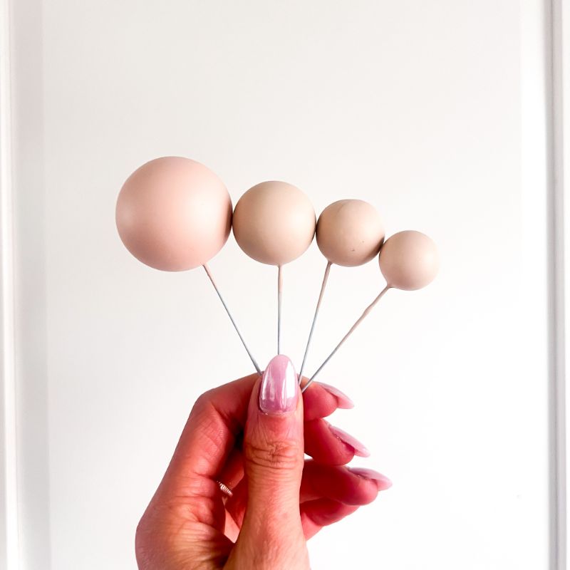 Cake Balls Set of 4 - Nude