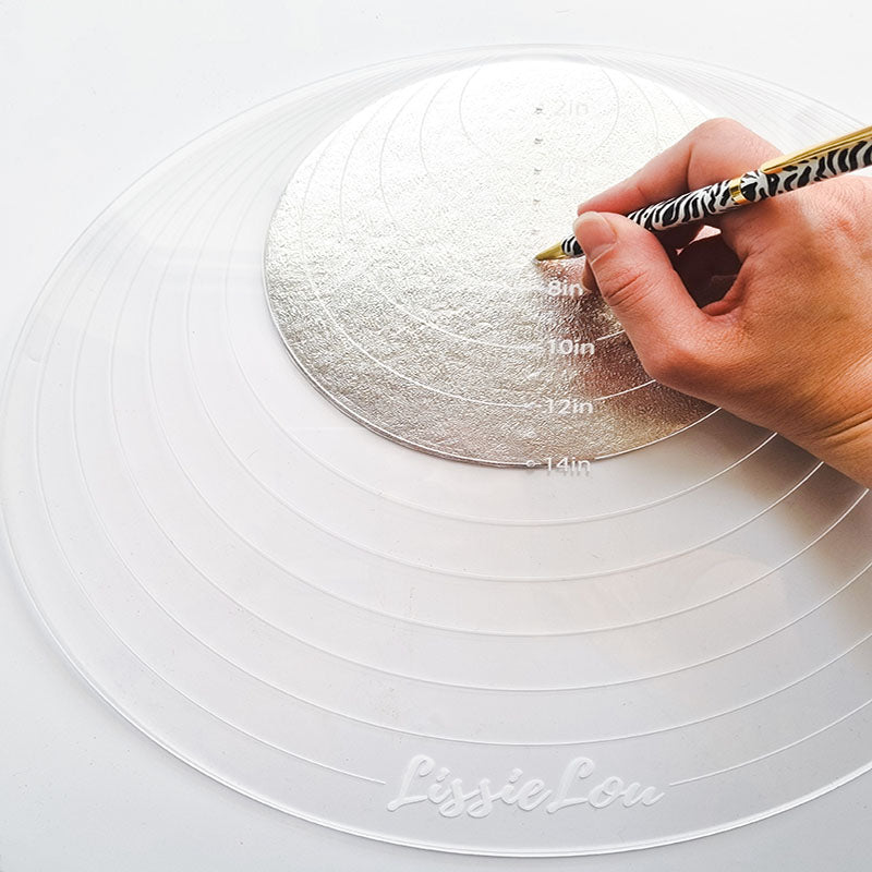 Centre Point Template Cake Board Guide for Dowels in use