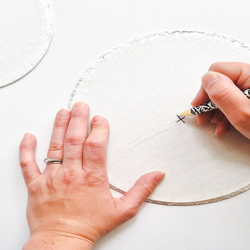 Centre Point Template Cake Board Guide for Dowels in use