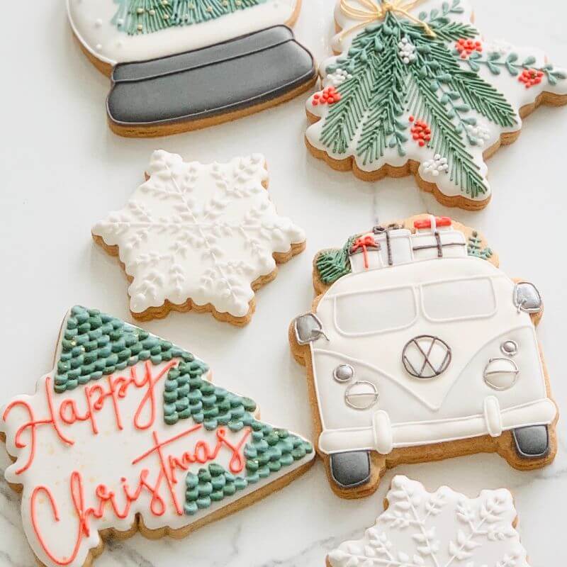 Happy Christmas with Tree Cookie Cutter and Embosser