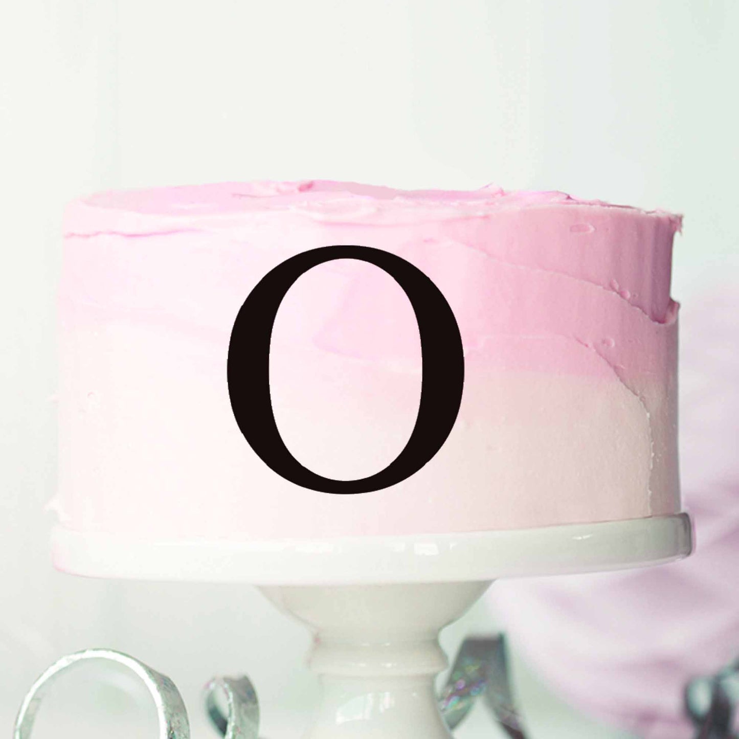 Letter O Cake Motif