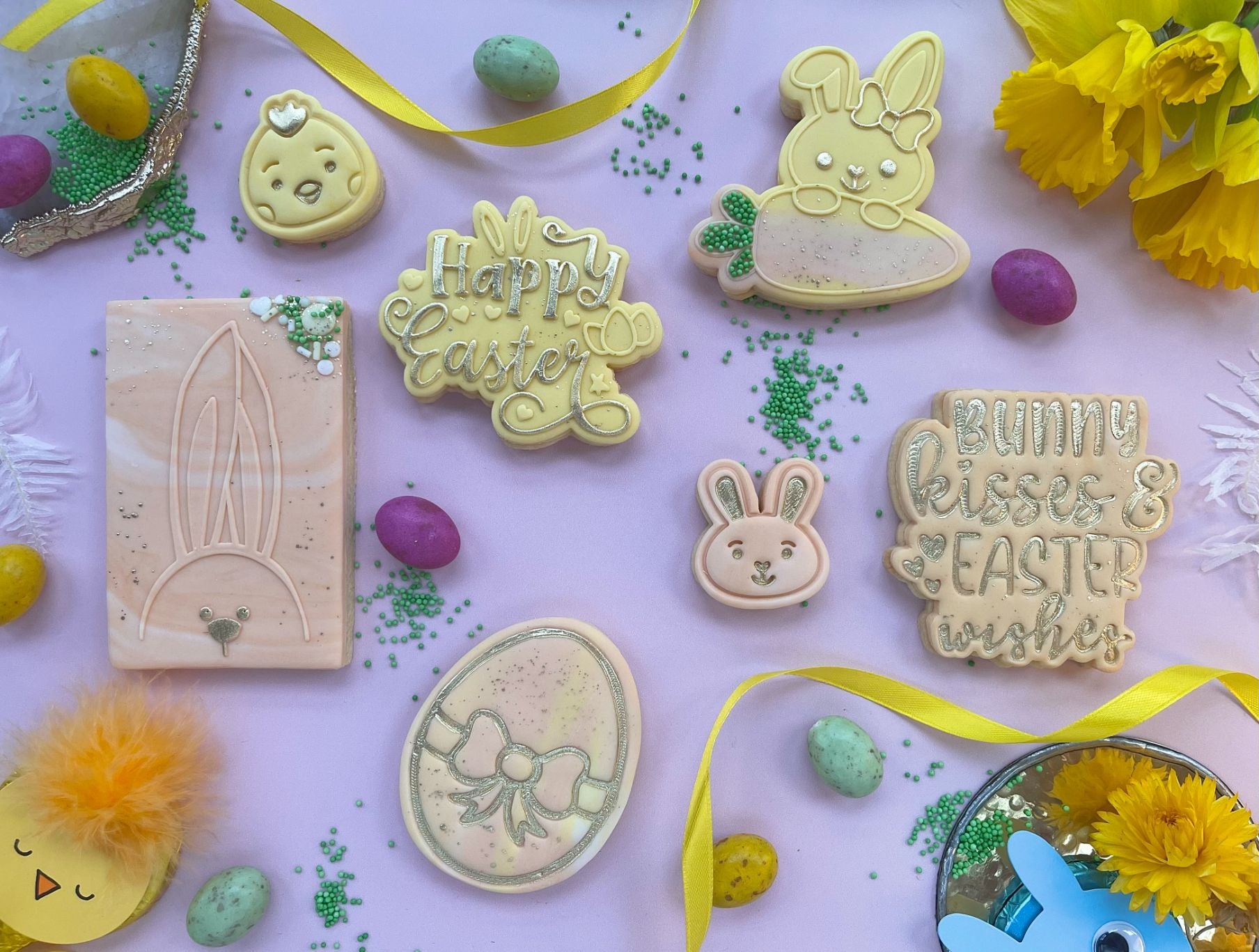 Easter Rabbit with Carrot Cookie Cutter and Embosser