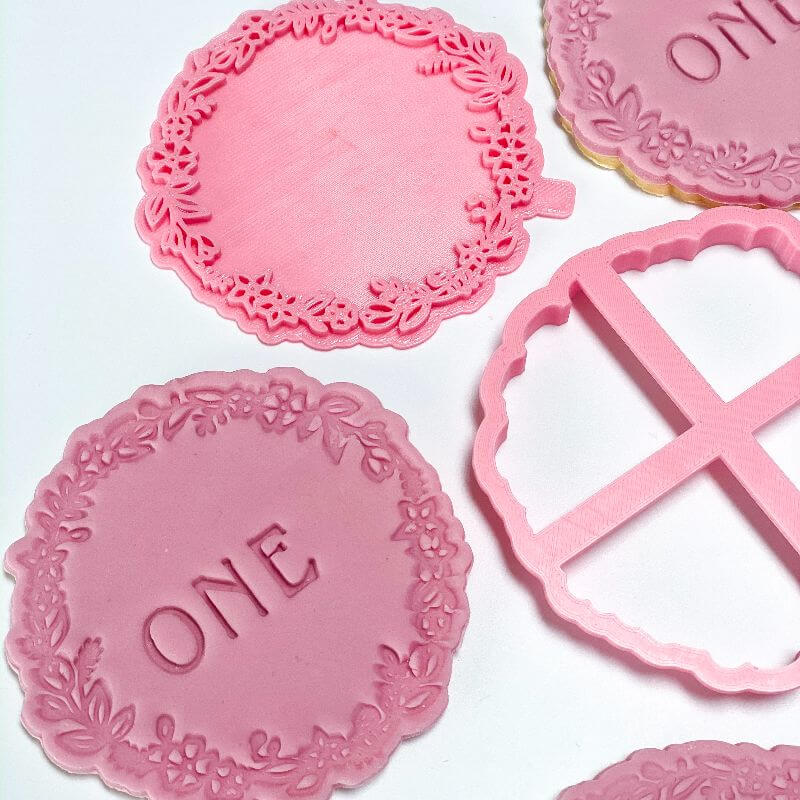 Circle of Flowers Floral Cookie Cutter and Stamp