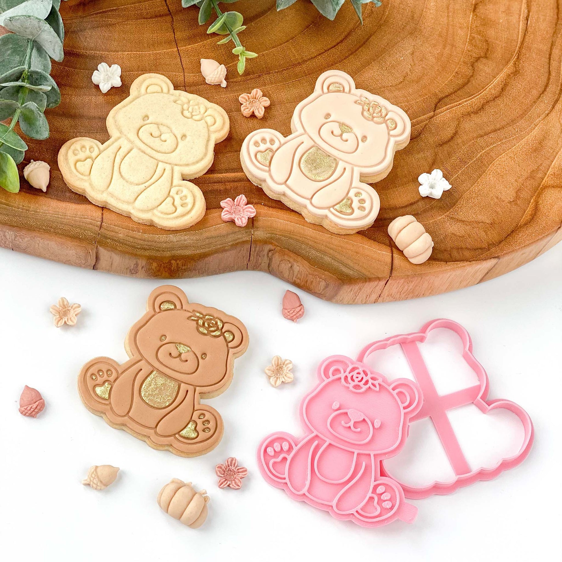 Bear Woodland Cookie Cutter and Stamp