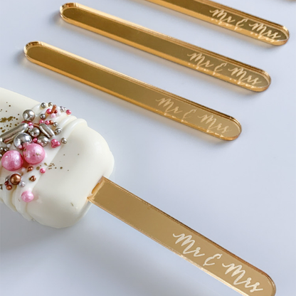 Mr & Mrs Engraved Cakesickle Sticks
