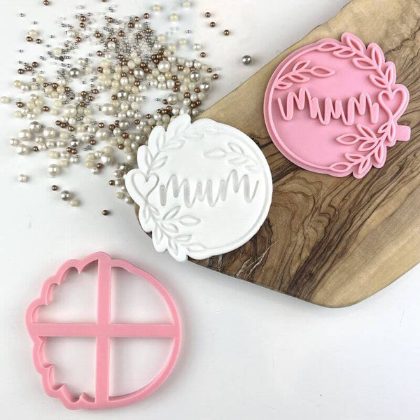 Mum with Floral Circle Mother's Day Cookie Cutter and Stamp
