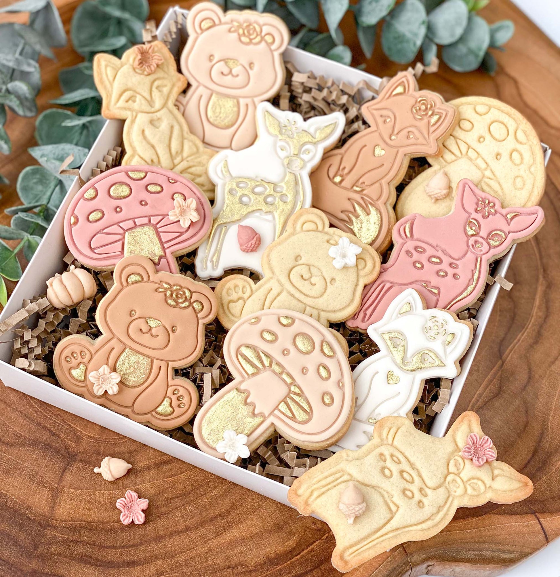 Bear Woodland Cookie Cutter and Stamp