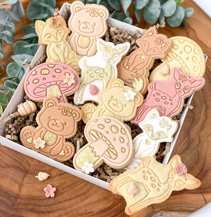 Deer Woodland Cookie Cutter and Stamp
