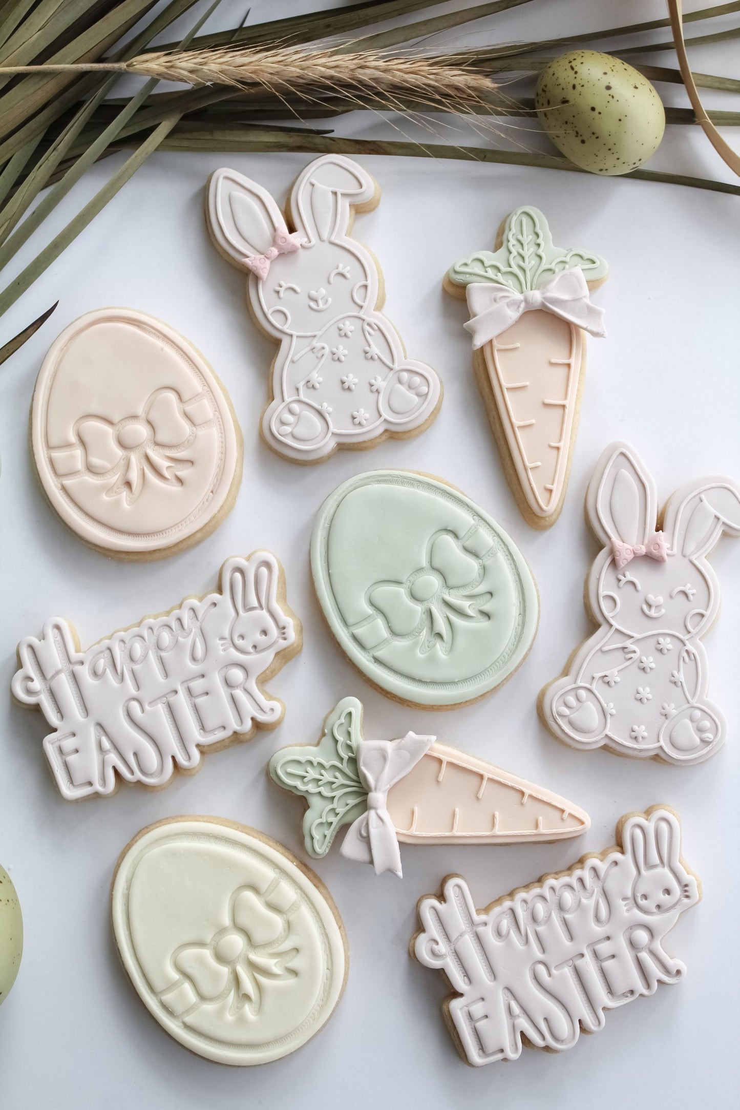 Happy Easter Style 2 with Rabbit Cookie Cutter and Stamp