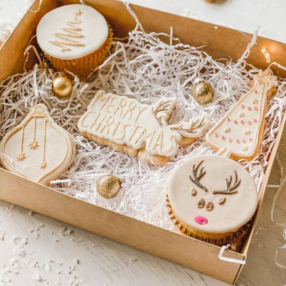 Merry Christmas with Antlers Cookie Cutter and Embosser