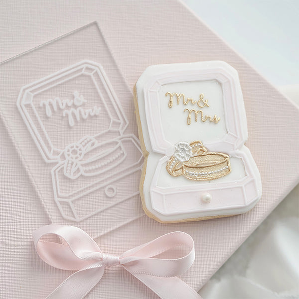 Moose Goods Wedding Cookie Cutters Ring and Cake Bridal Shower Cookie Stamps 3.5 inch Set of 5, Gray